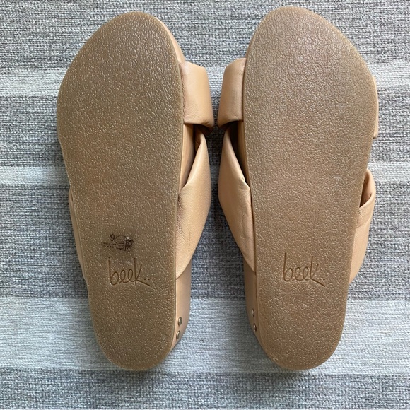 Beek Rhea Slide Sandals in Beach - Picture 7 of 9